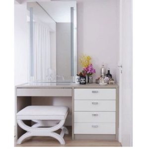 Modern/Contemporary Dressing Table